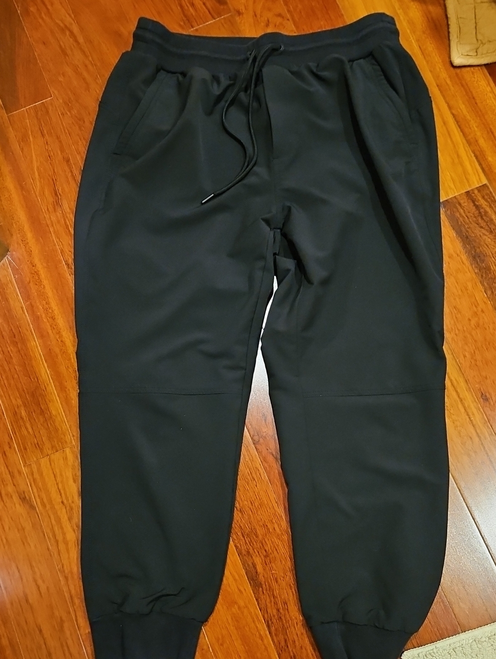Old Navy High-Waisted All-Seasons StretchTech Joggers Black Size L